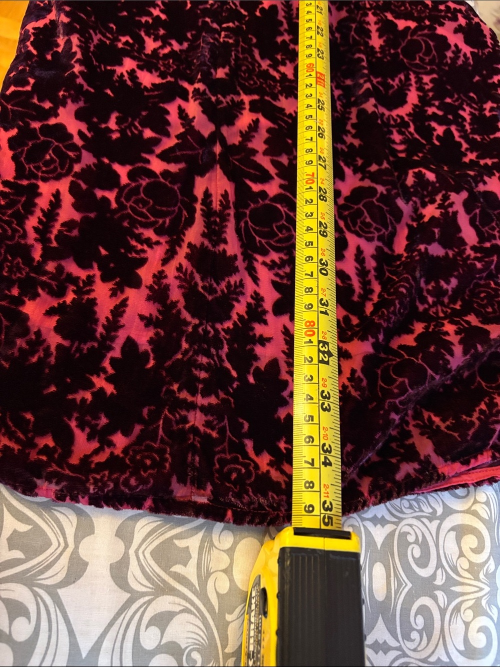 Anthropologie Velvet Burnout Mini Dress in Magenta and Black Damask - Picture 10 of 12